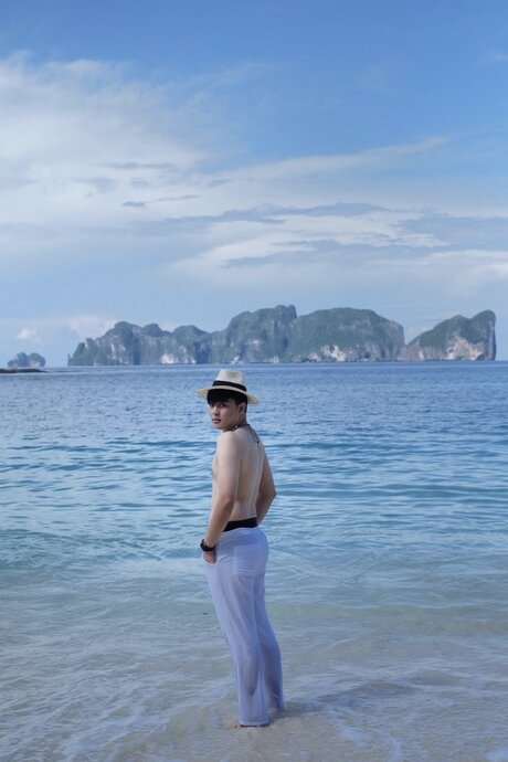 Surabodin Inta model sex bilder