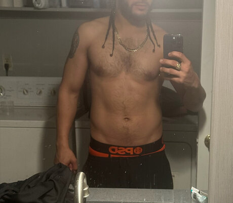 Tiger Jayy xxx hübsche fotos