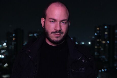 Roman Castro nackt perfekte bilder