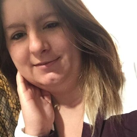 Queen Jess hübsche freie archiv