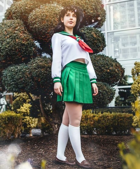 Raineemery nacktheit perfekte archiv