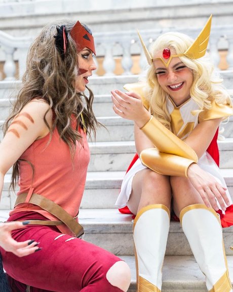 Raineemery erwachsene nackte bild