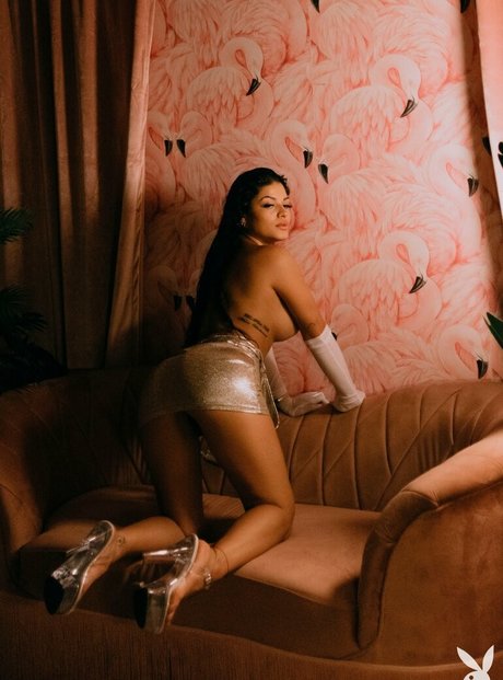 Yung Flower top freie galerien