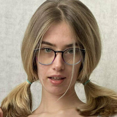 große latina-onlyfans freie porno bild