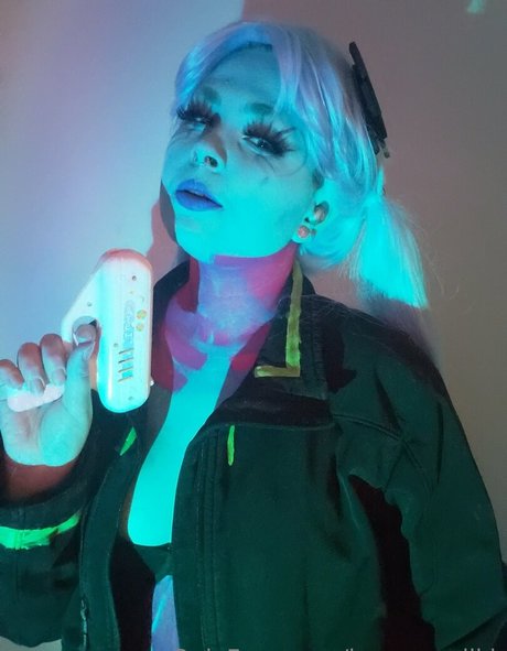 bunnyymilkk freie exklusive bild