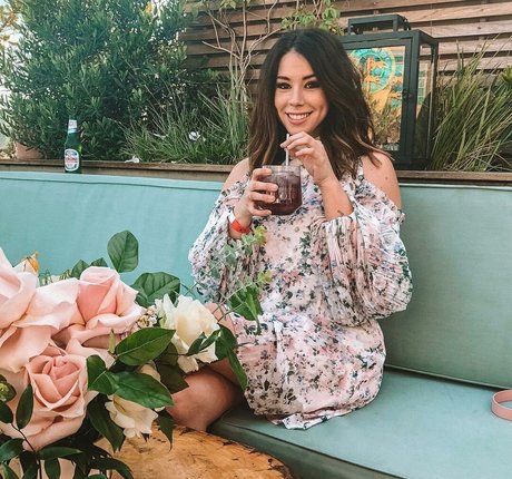 Jillian Rose Reed heiße exklusive galerie