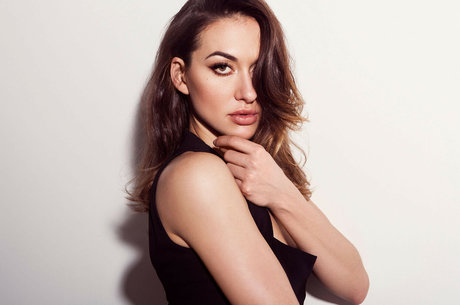 Tasya Teles nacktheit akt galerie