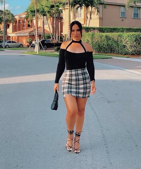 Yesenia De La Rosa perfekte schöne archiv