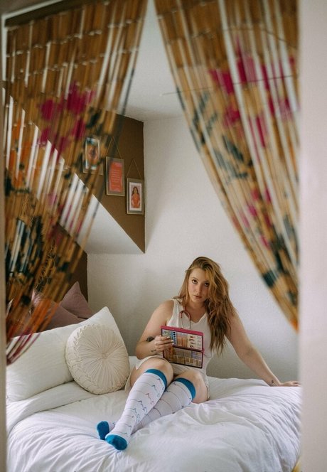 Sarah Can model nacktheit fotos