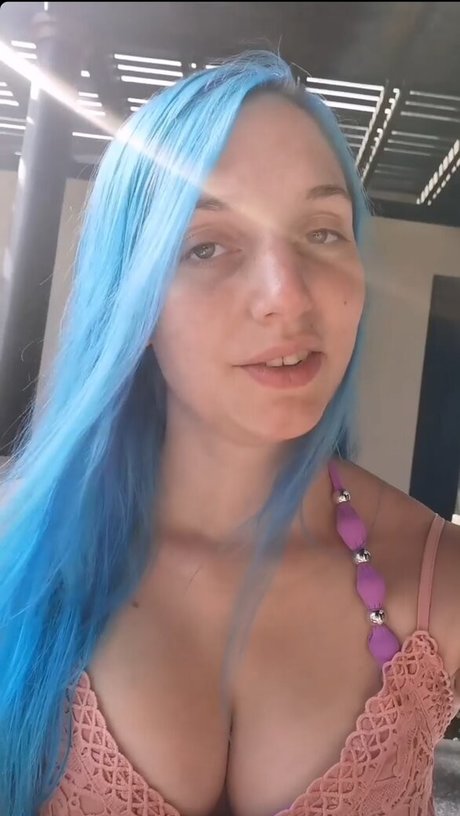 BloodyNyuu beste kunst galerie