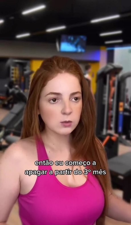 Mai Purper erotische nackt bilder