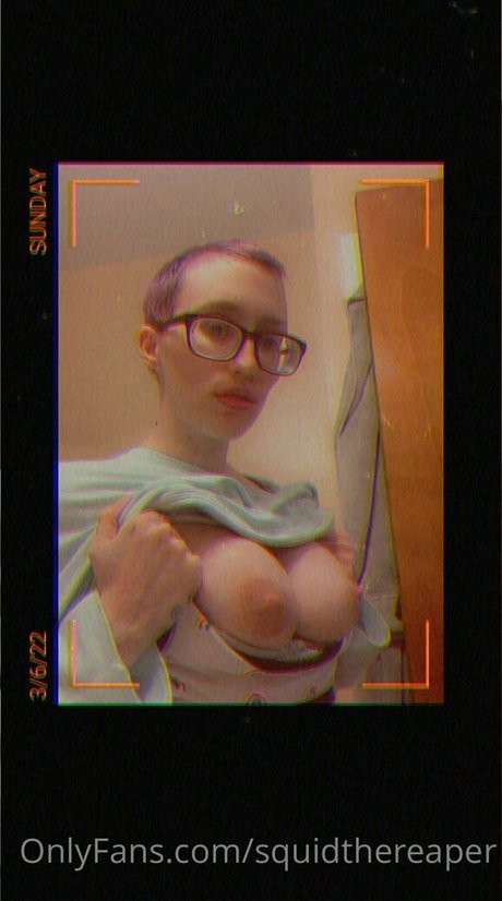 squidthereaper perfekte nacktheit foto