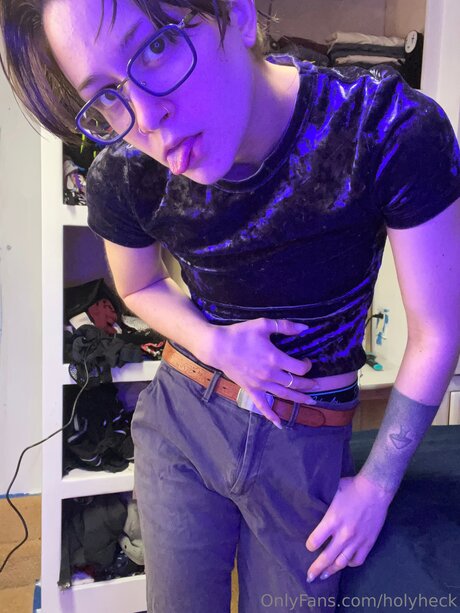 holyheck exklusive akt galerie