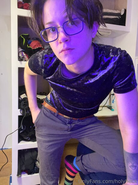 holyheck schauspielerin erwachsene fotos