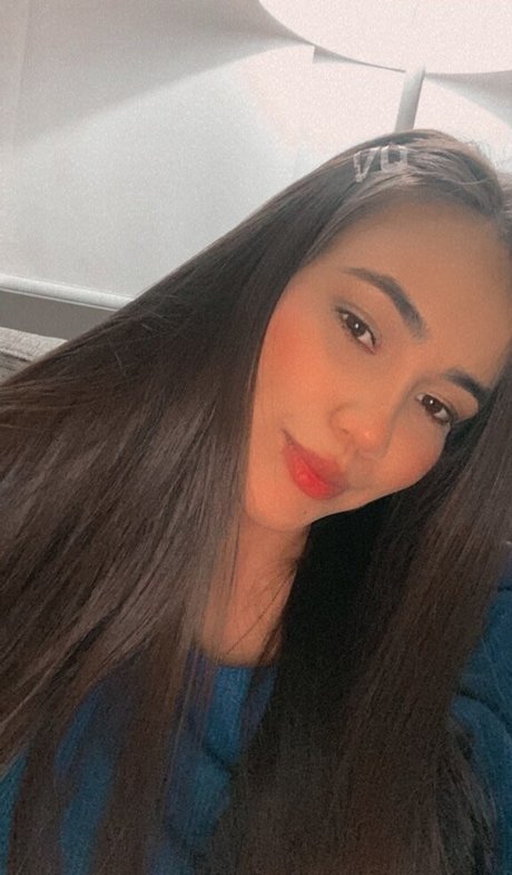 Huge Tits Nataly pornostar heiße archiv