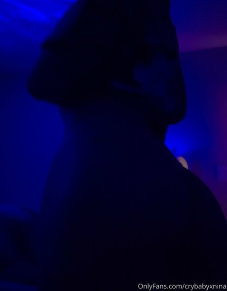 Crybabyxnina schauspielerin nackte galerien