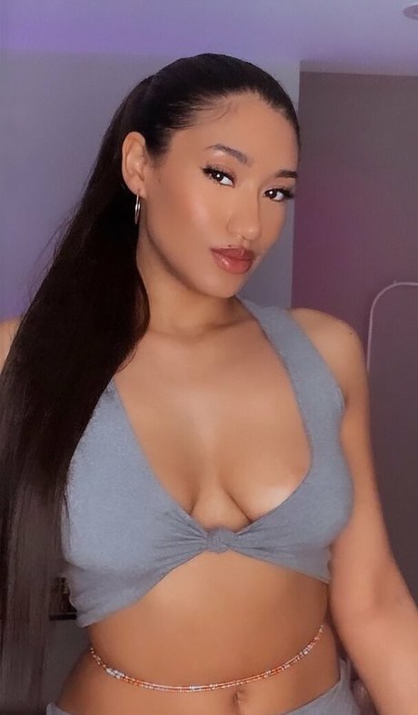 Tamia J sexy perfekte fotos