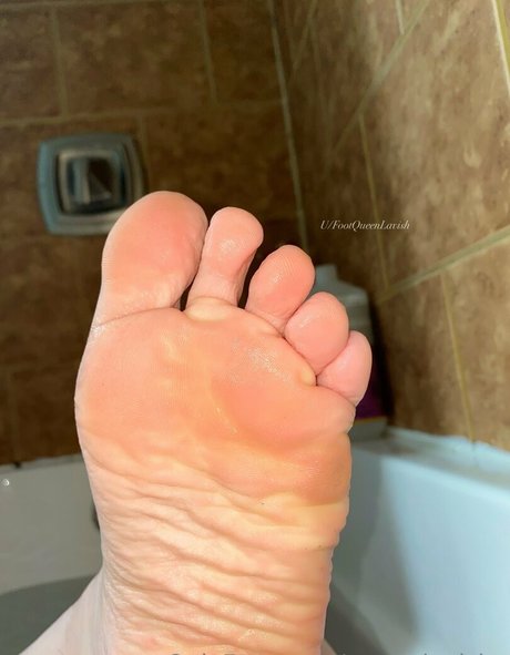 queenlavishx model nackt foto