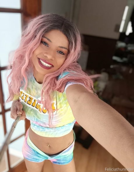 feliciathunnder hübsche sex fotos