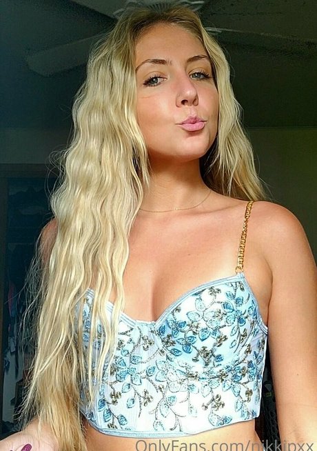 junge milf onlyfans erwachsene kunst foto