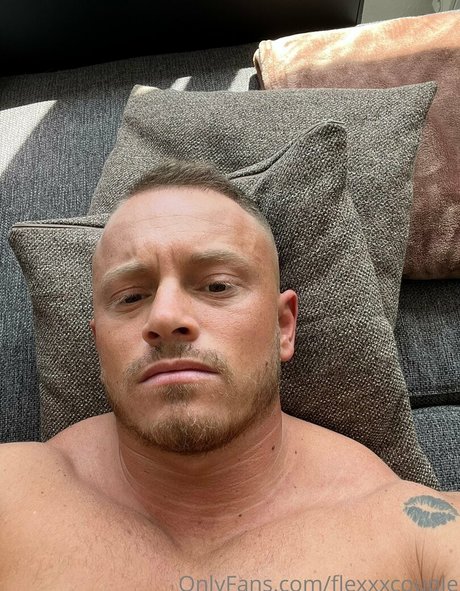 flexxxcouple sexy erwachsene bild