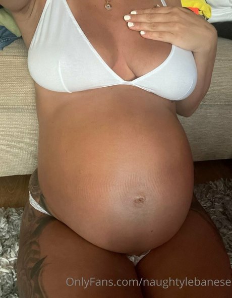 Naughty Lebanese erwachsene heiße bilder