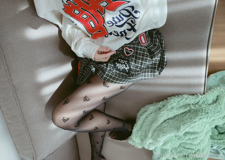 Rachel Blossom nacktheit kostenlose bild