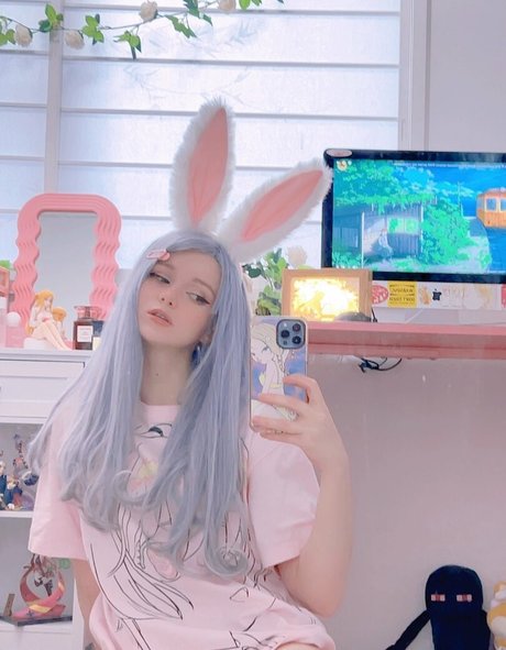 Rachel Blossom freie nacktheit bilder