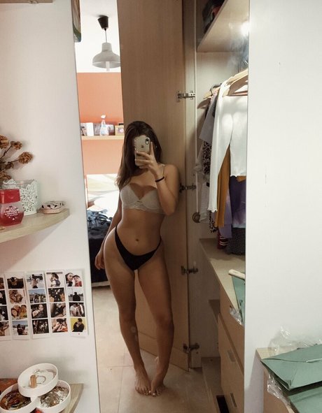 mxcxmm erotische pornografische bild