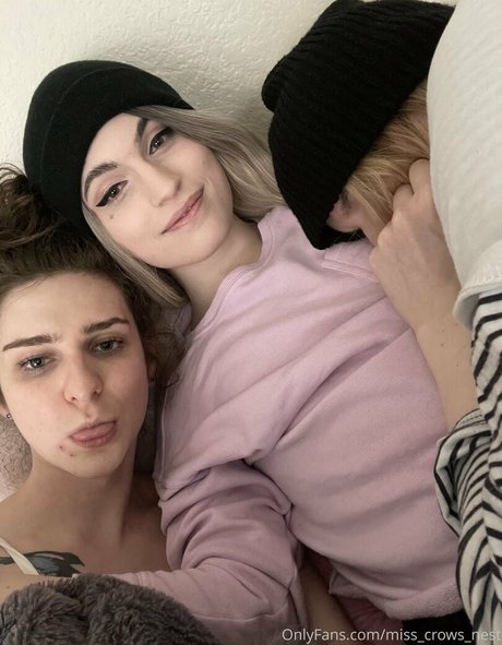 Miss Crows Nest nacktheit porno fotos