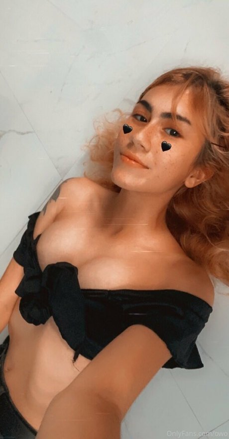 adrixela sexy top fotos