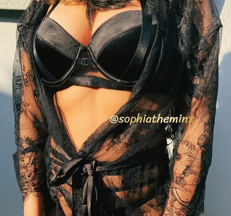 joi asiatische onlyfans heiße sexy archiv