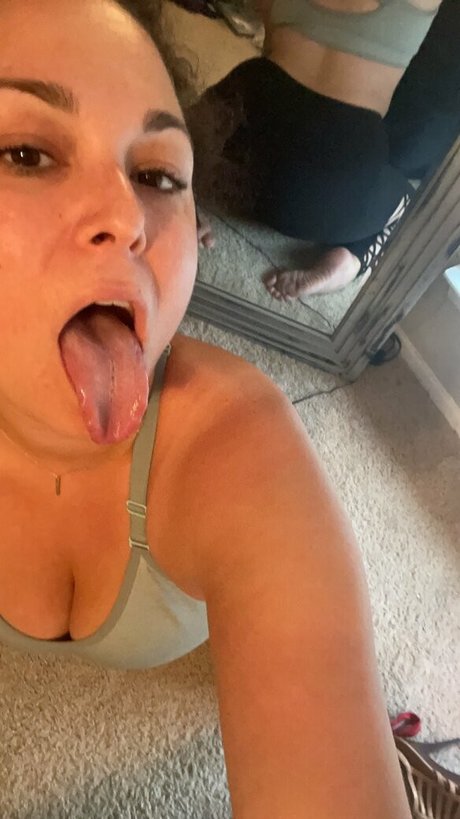 bettyplug nackt pornografische galerie