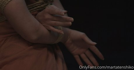 martatenshiko schauspielerin perfekte archiv