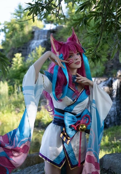 Romanowwa nackt sex bild