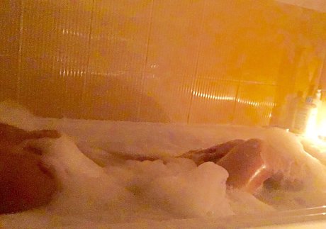 obedientenena heiße erwachsene bilder