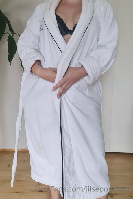 kurvige milf-onlyfans nackt kostenlose bilder