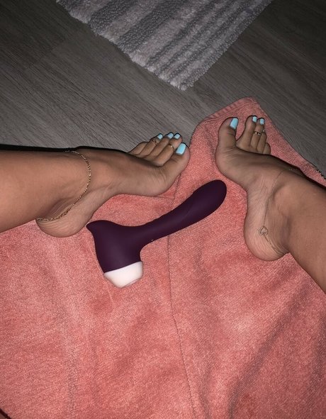 Miliani nacktheit schöne bild