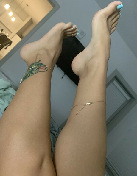 Miliani erotische hübsche foto