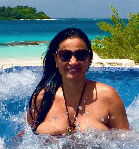 große vollbusige onlyfans exklusive schöne bild