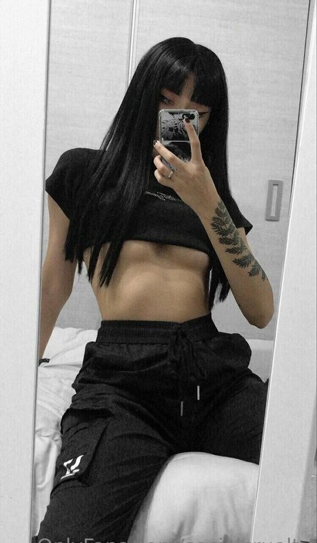 socialcruelty nacktheit hübsche archiv