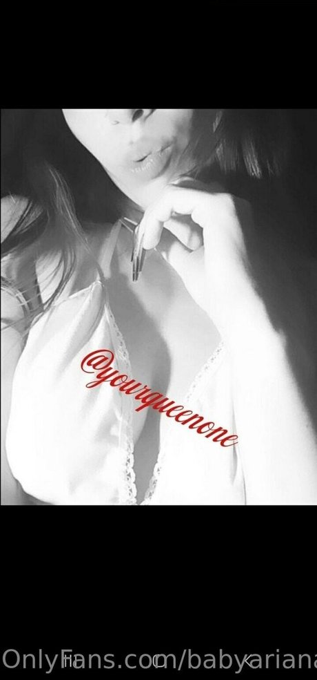 babyarianaxx freie top fotos