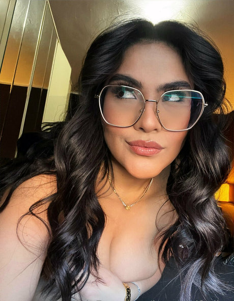 housewifediva kunst heiße bild