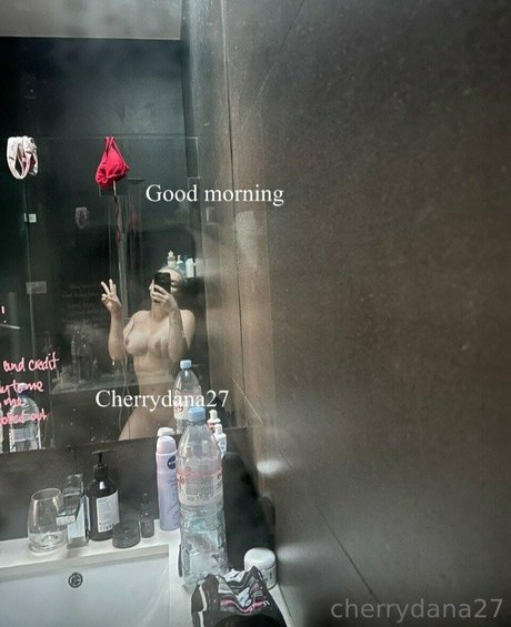 Cherrydana nackt beste fotos