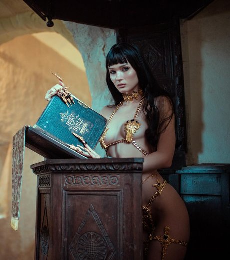 Saich0tic schauspielerin schöne bilder