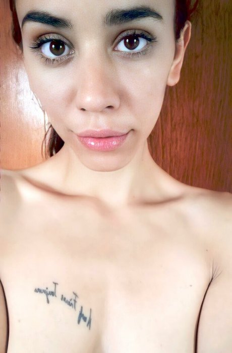 Vera Kaludi nackt pornografische bild