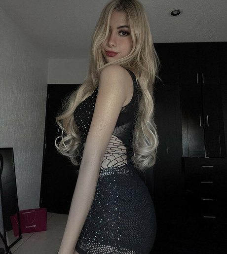 amateur mollige onlyfans kunst erotische foto