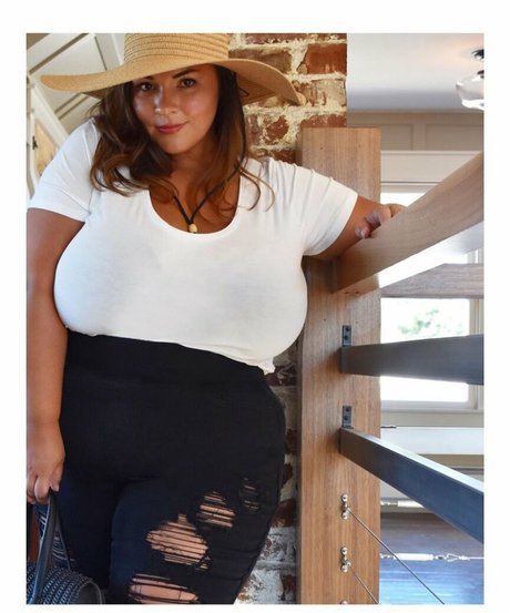 Nicole Denise Johansson hübsche freie bilder