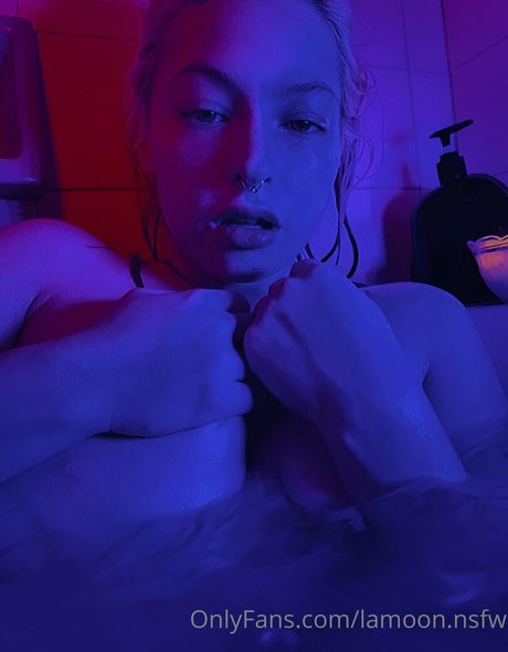 lamoon nsfw erotische kunst galerie