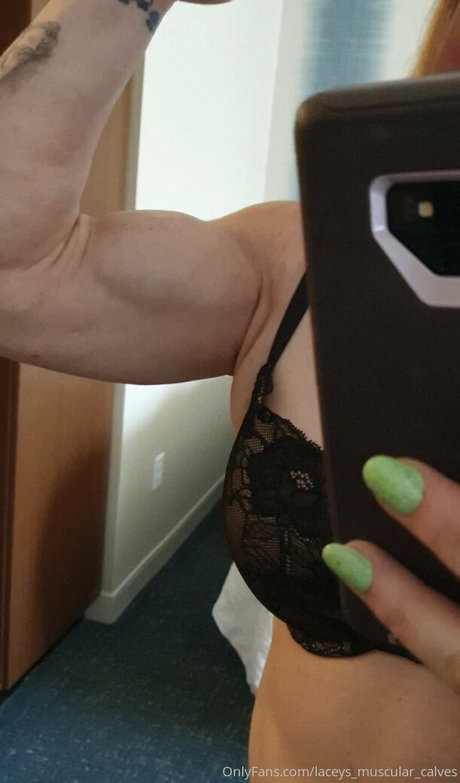 laceys muscular calves nackt exklusive foto